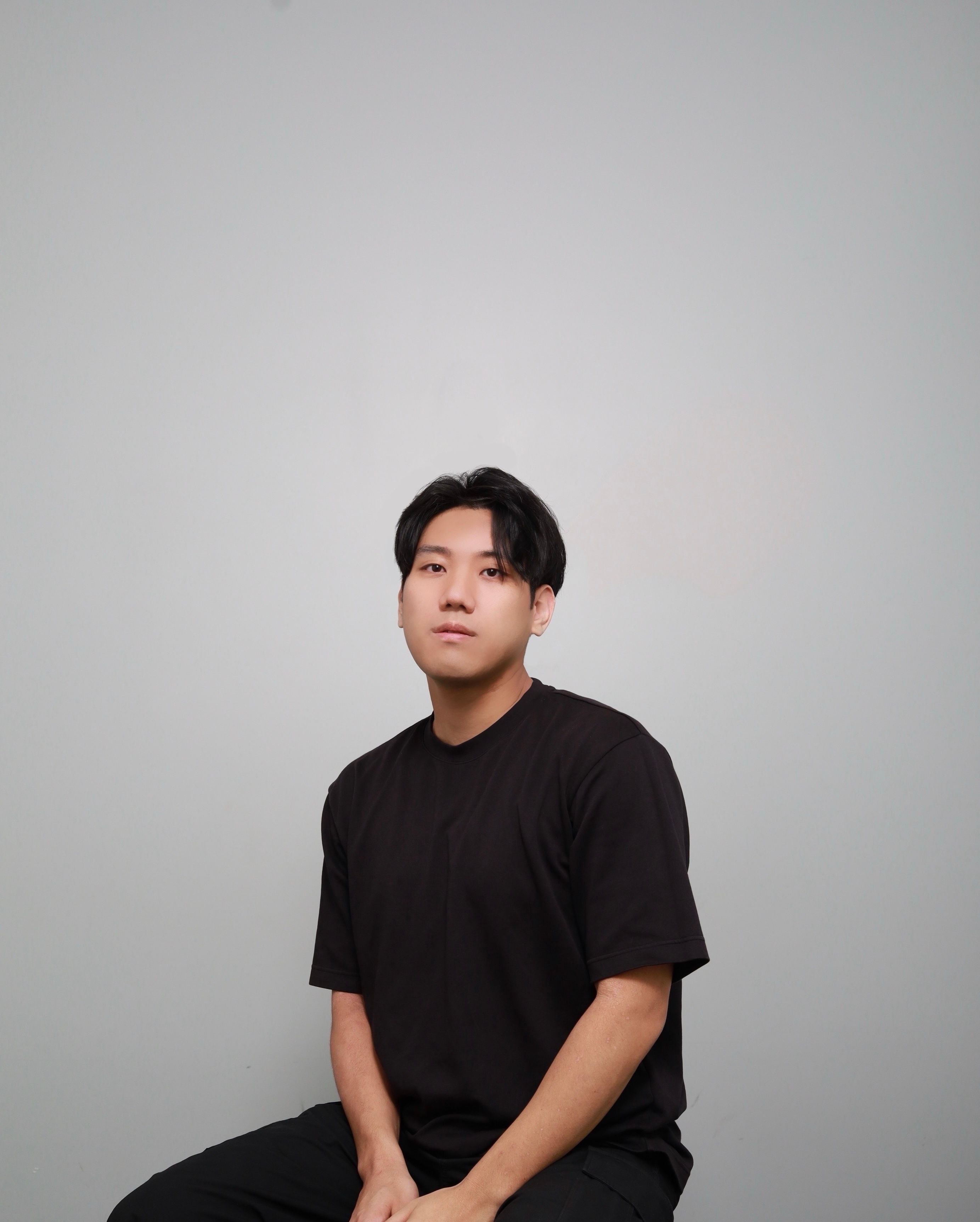 Yongwoo Lee